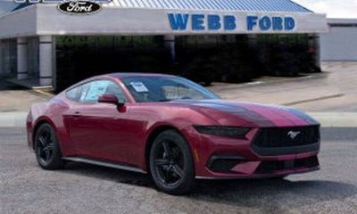 2024 Ford Mustang I4