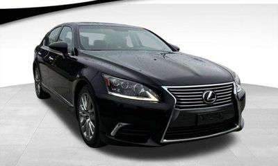 2013 Lexus LS 460