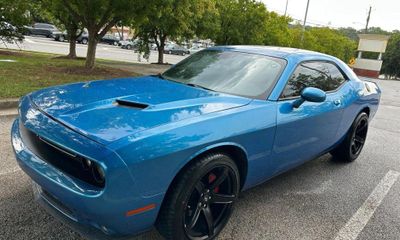 2020 Dodge Challenger SXT