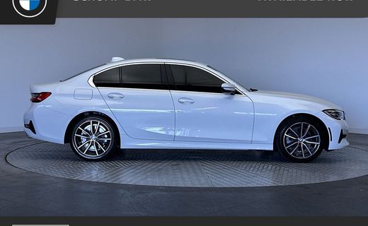 2021 BMW 330i