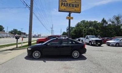 2011 Volvo S40 T5