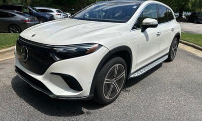 2023 Mercedes-Benz EQS-Class SUV EQS450