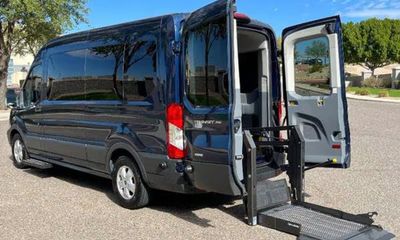 2018 Ford Transit 350 XLT Medium
