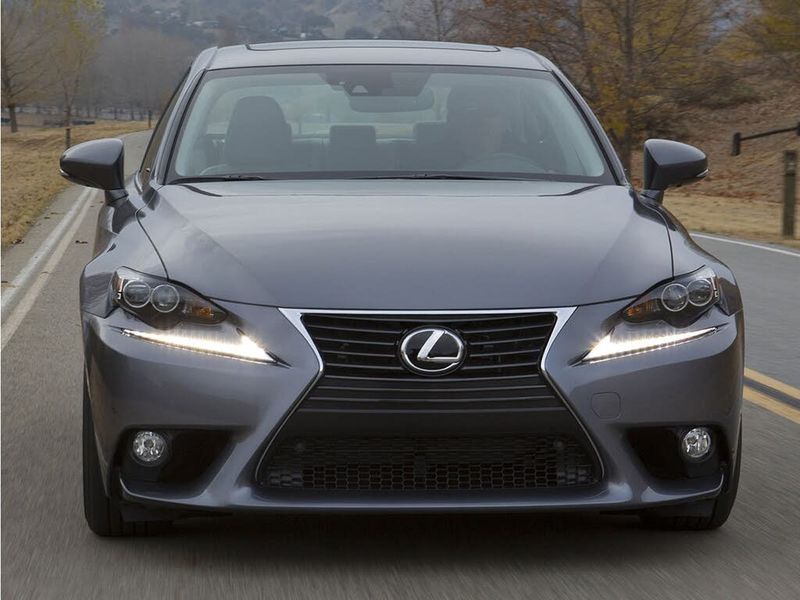 2015 Lexus IS — a typically priced live listing