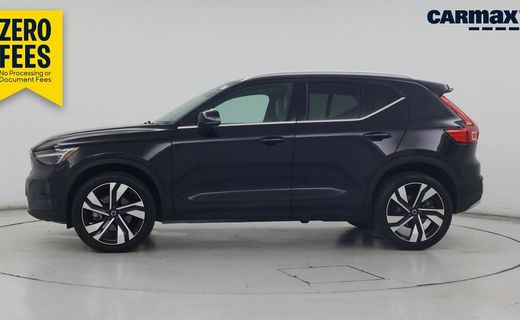 2023 Volvo XC40 Ultimate Bright