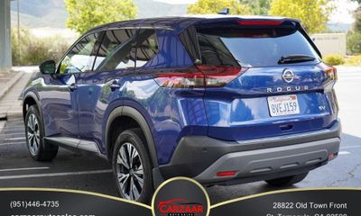 2021 Nissan Rogue SV