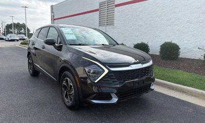2024 Kia Sportage LX