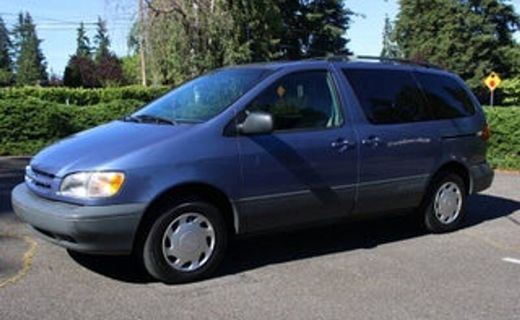 1999 Toyota Sienna
