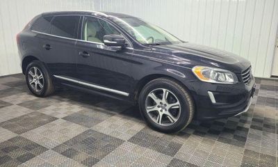 2015 Volvo XC60 Premier NON R