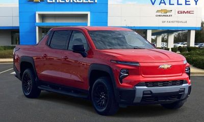 2026 Chevrolet Silverado 2LT