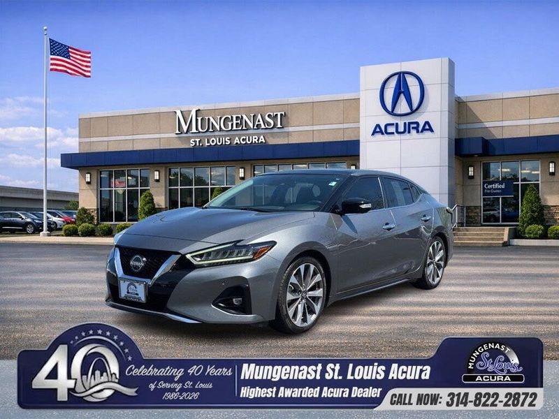 2023 Nissan Maxima — a typically priced live listing