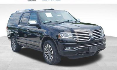 2017 Lincoln Navigator L Select