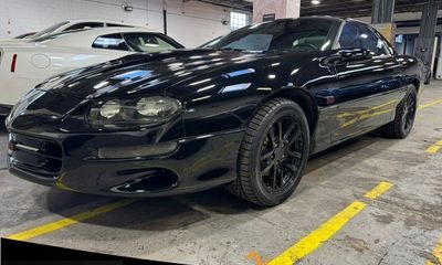 2001 Chevrolet Camaro Sport