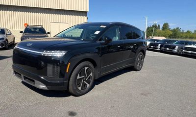 2026 Hyundai Ioniq 9 SE