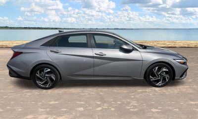 2025 Hyundai Elantra SEL Convenience