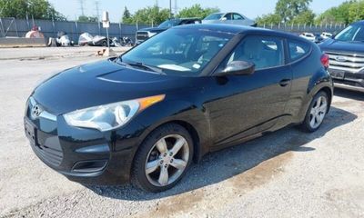 2013 Hyundai Veloster Base BaseStyle Tech