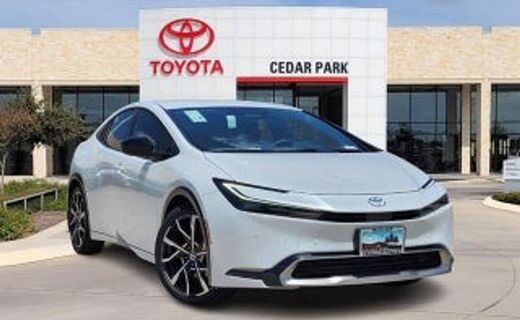 2023 Toyota Prius LE