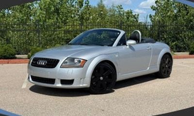 2004 Audi TT Quattro