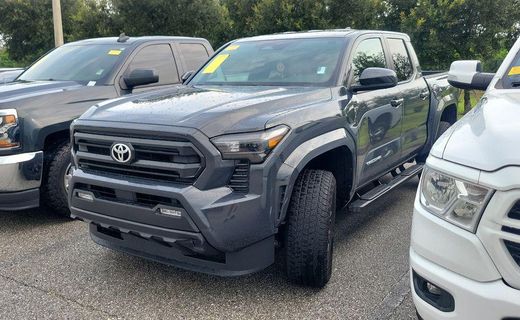 2026 Toyota Tacoma SR5