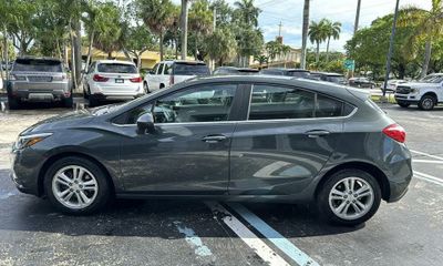 2018 Chevrolet Cruze LT