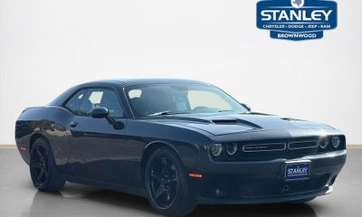 2016 Dodge Challenger SXT