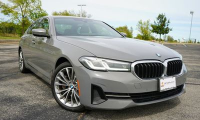 2021 BMW 530I