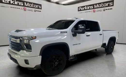 2024 Chevrolet Silverado HD LTZ