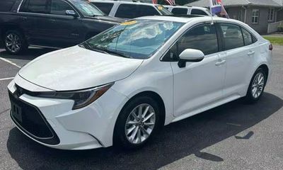 2022 Toyota Corolla XLE
