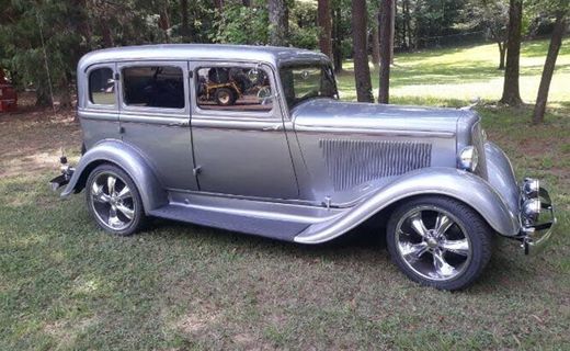 1933 Plymouth PD