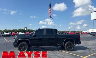2023 Chevrolet Silverado HD LT