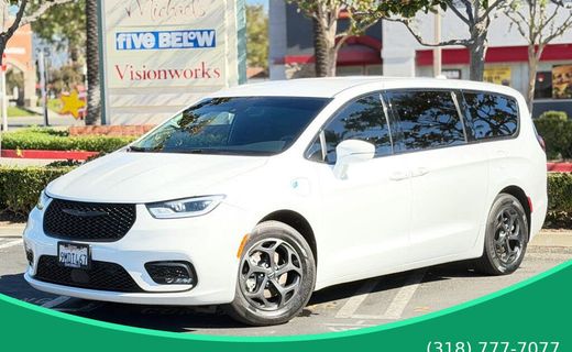 2022 Chrysler Pacifica Touring L