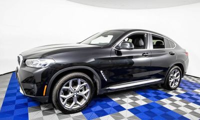 2024 BMW X4 XDRIVE30I