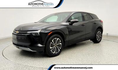 2025 Chevrolet Blazer LT