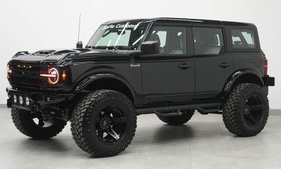 2026 Ford Bronco Base