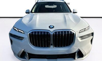2027 BMW X7 XDRIVE40I
