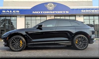 2023 Aston Martin DBX DBX707