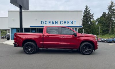 2025 Chevrolet Silverado RST