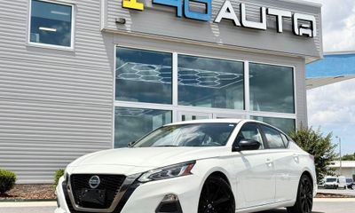 2019 Nissan Altima SR