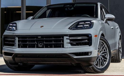 2026 Porsche Cayenne