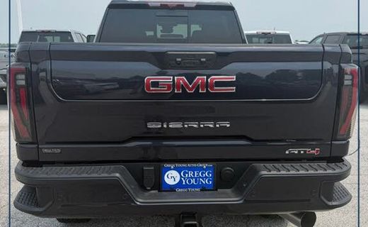 2026 GMC Sierra HD AT4
