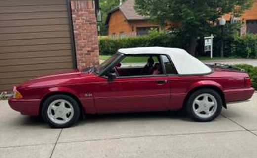 1993 Ford Mustang LX