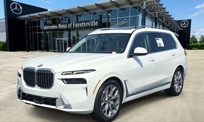 2023 BMW X7 XDRIVE40I