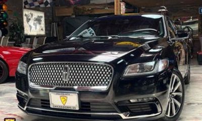 2018 Lincoln Continental Premier