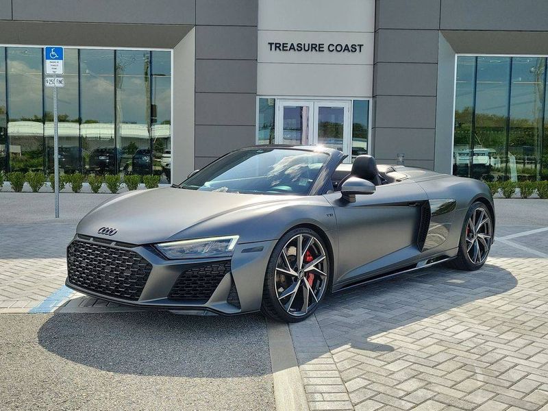 2022 Audi R8 — a typically priced live listing