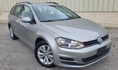 2017 Volkswagen Golf Sportwagen 4Motion