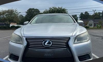 2013 Lexus LS 460