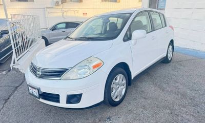 2011 Nissan Versa 18 S
