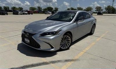 2025 Lexus ES 350 Ultra Luxury