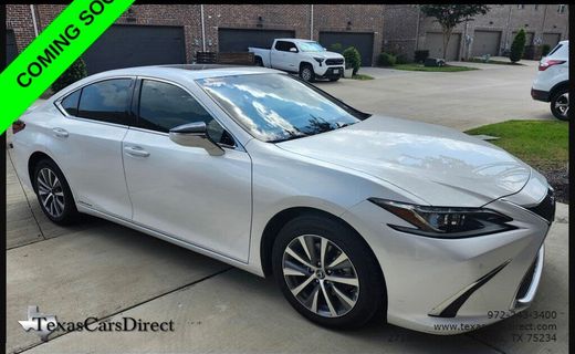 2021 Lexus ES 300H Premium