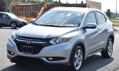2017 Honda HR-V EX LN